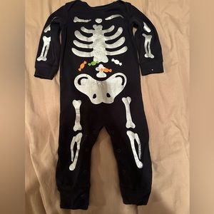 Carters Halloween pajamas